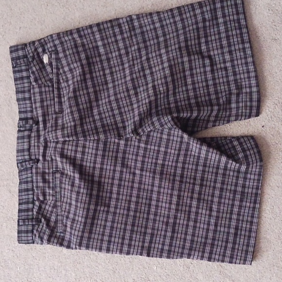 Greg Norman Blue Plaid Golf Shorts - Picture 2 of 5
